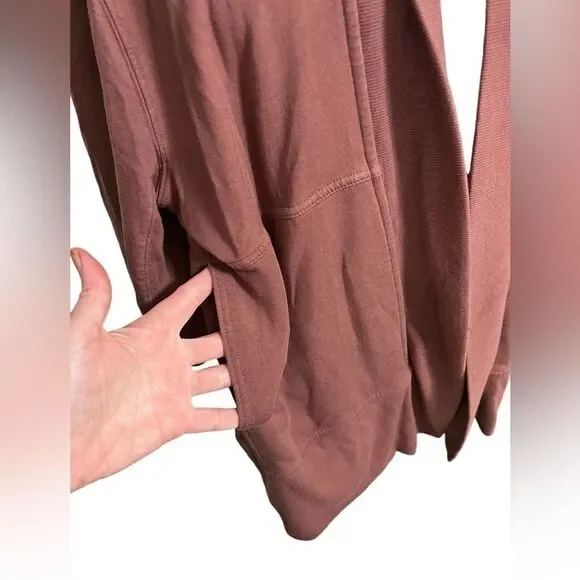 Athleta Lotus Wrap. Color dark plum extra small / small oversized pockets - Picture 8 of 13